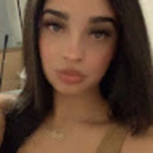 Meet your Posher, Andrea-karina